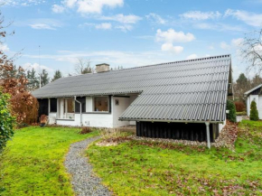 Holiday Home Sven - 250m to the inlet by Interhome